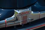 Ford Super DeLuxe 2-Door Sedan 1946 года